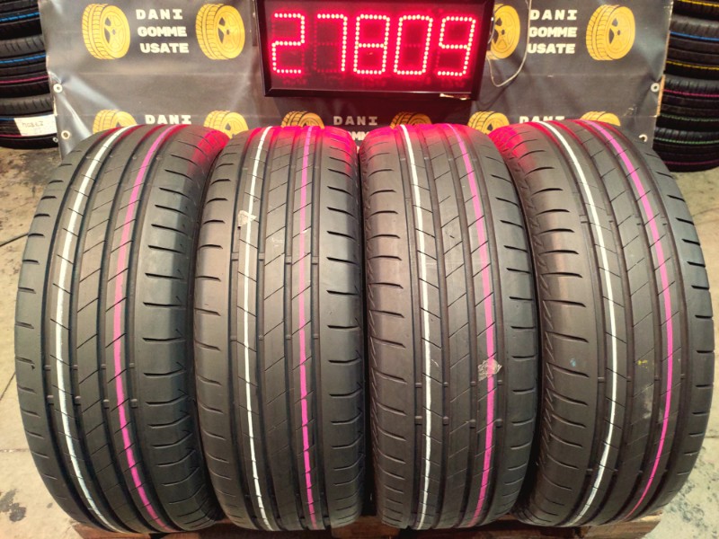4 Gomme usate 215 65 16 Pneumatici Estivi BRIDGESTONE 4 Gomme usate 215 65 16 Pneumatici Estivi BRIDGESTONE