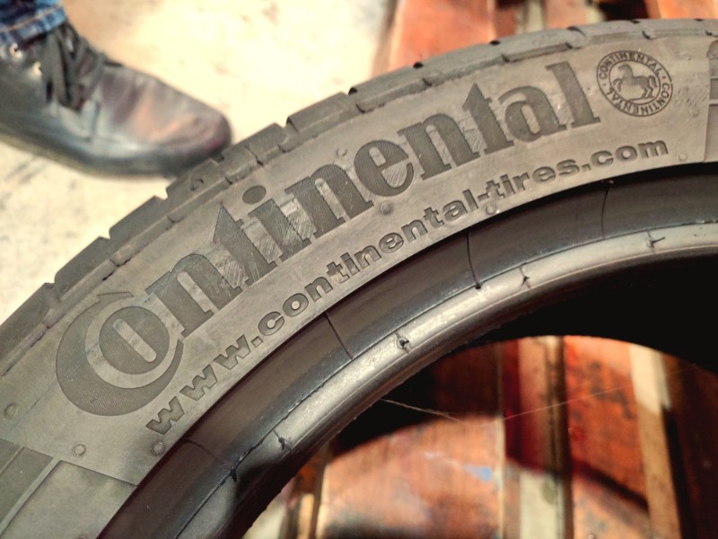 2 Gomme usate 225 45 17 RUN FLAT Pneumatici Estivi CONTINENTAL 2 Gomme usate 225 45 17 RUN FLAT Pneumatici Estivi CONTINENTAL