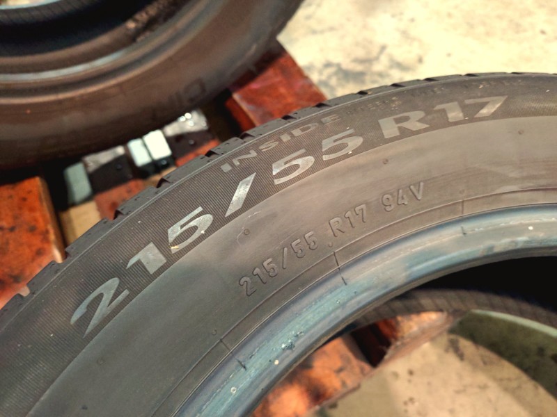 4 Gomme usate 215 55 17 Pneumatici Estivi PIRELLI 4 Gomme usate 215 55 17 Pneumatici Estivi PIRELLI