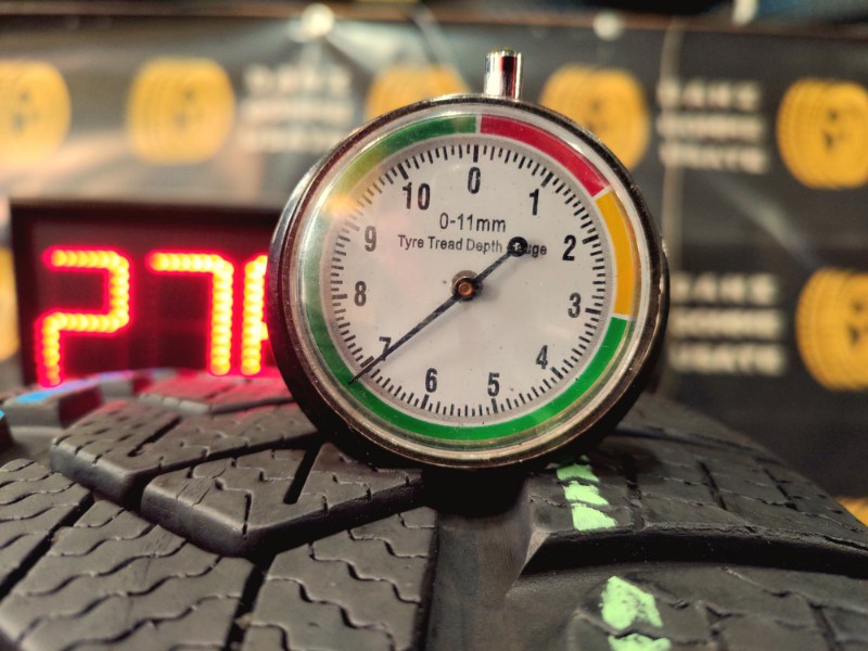2 Gomme usate 225 50 18 Pneumatici Invernali PIRELLI 2 Gomme usate 225 50 18 Pneumatici Invernali PIRELLI