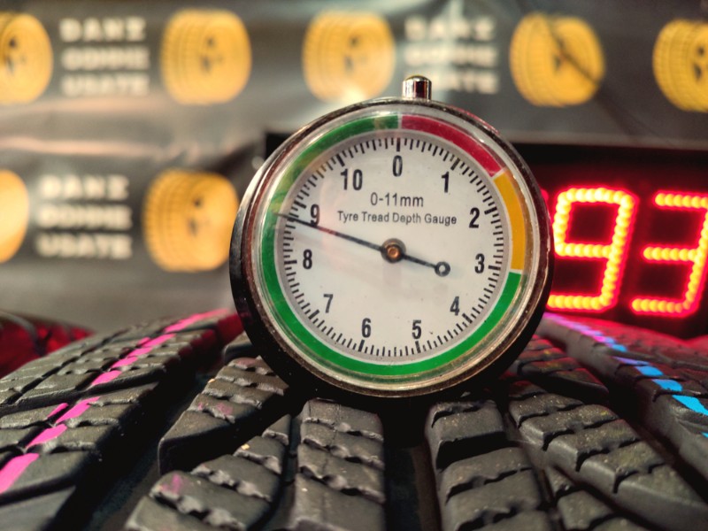 4 Gomme usate 215 70 15 C Pneumatici Invernali GOODYEAR 4 Gomme usate 215 70 15 C Pneumatici Invernali GOODYEAR