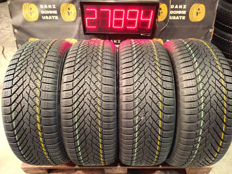 4 Gomme usate 215 50 18 Pneumatici Invernali PIRELLI 4 Gomme usate 215 50 18 Pneumatici Invernali PIRELLI