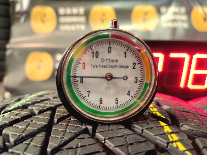 4 Gomme usate 215 50 18 Pneumatici Invernali PIRELLI 4 Gomme usate 215 50 18 Pneumatici Invernali PIRELLI