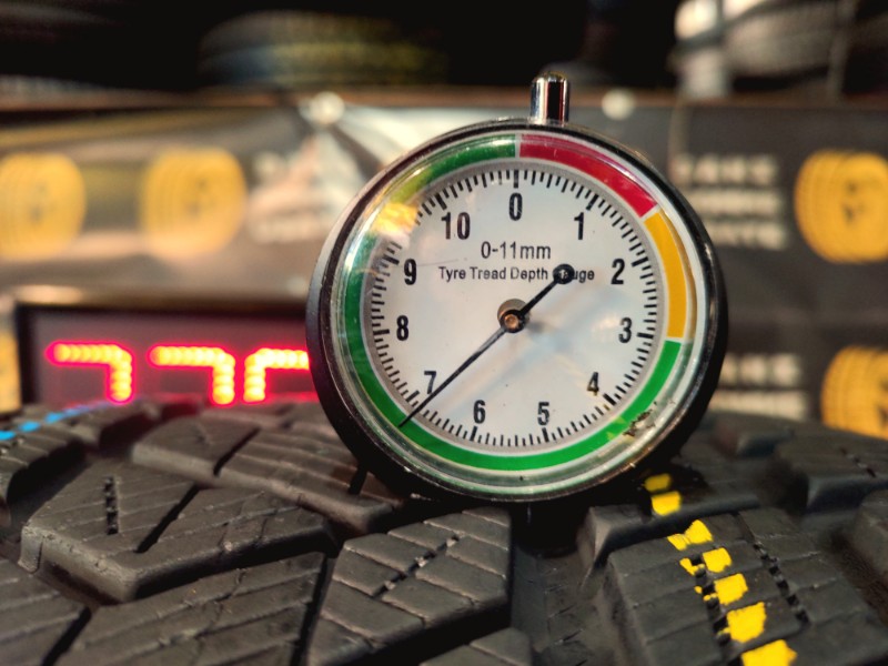 2 Gomme usate 305 40 20 Pneumatici Invernali PIRELLI 2 Gomme usate 305 40 20 Pneumatici Invernali PIRELLI