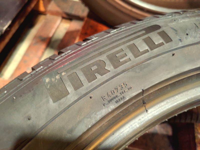 4 Gomme usate 265 45 21 Pneumatici Invernali PIRELLI 4 Gomme usate 265 45 21 Pneumatici Invernali PIRELLI