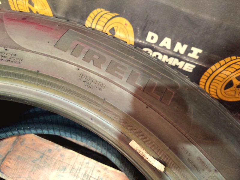 2 Gomme usate 275 45 21 e 2 Gomme usate 315 40 21 Pneumatici Invernali PIRELLI 2 Gomme usate 275 45 21 e 2 Gomme usate 315 40 21 Pneumatici Invernali PIRELLI