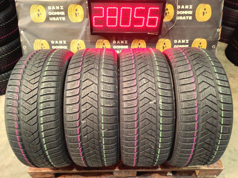 4 Gomme usate 205 50 17 Pneumatici Invernali PIRELLI 4 Gomme usate 205 50 17 Pneumatici Invernali PIRELLI