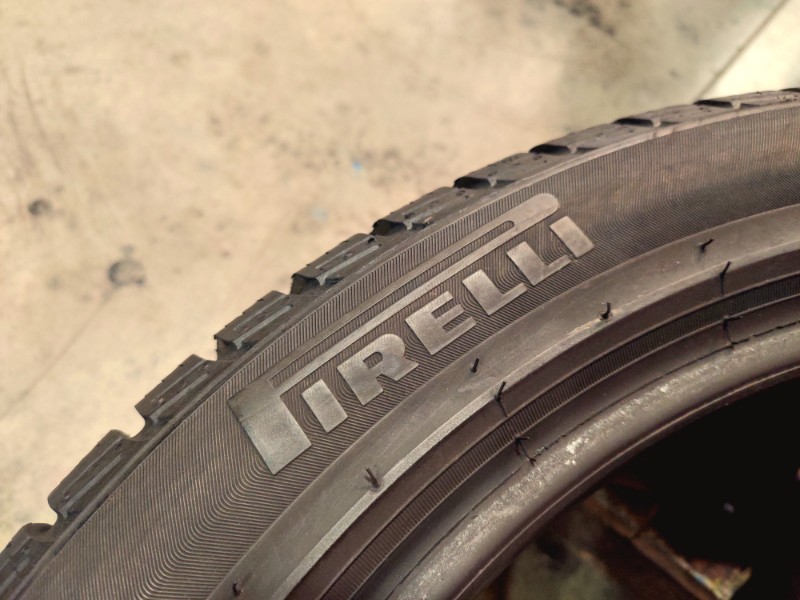 4 Gomme usate 205 50 17 Pneumatici Invernali PIRELLI 4 Gomme usate 205 50 17 Pneumatici Invernali PIRELLI