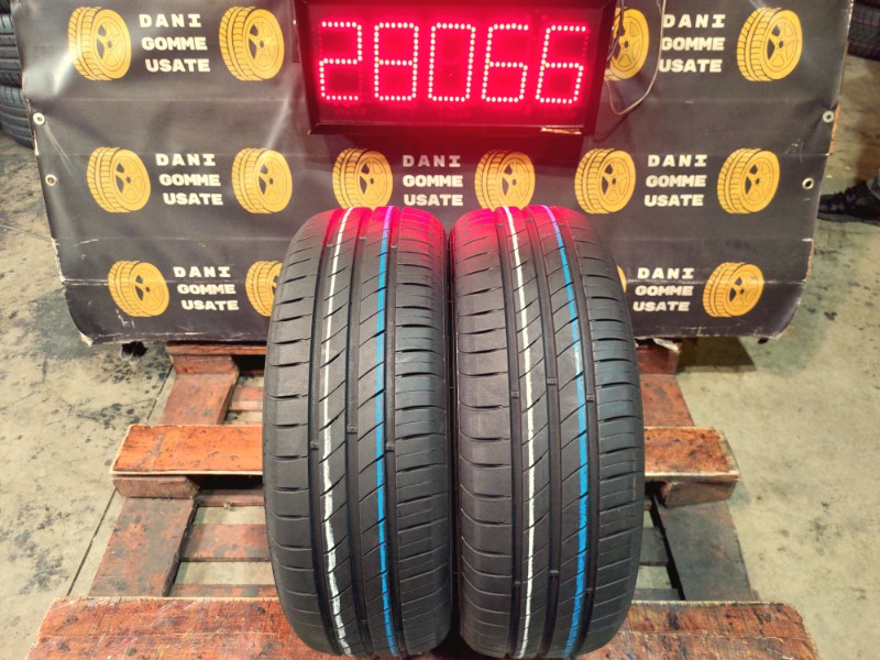 2 Gomme usate 185 55 15 Pneumatici Estivi KUMHO 2 Gomme usate 185 55 15 Pneumatici Estivi KUMHO