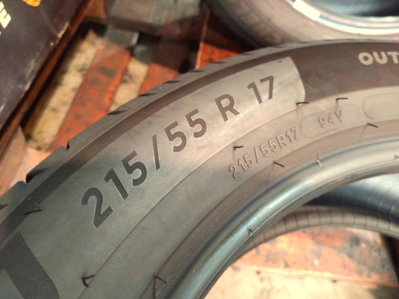 4 Gomme usate 215 55 17 Pneumatici Estivi MICHELIN 4 Gomme usate 215 55 17 Pneumatici Estivi MICHELIN