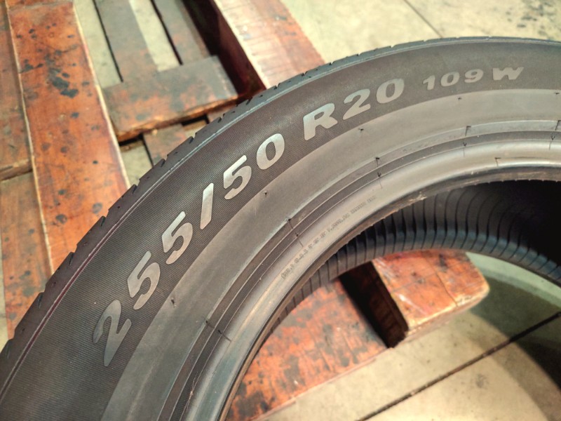 4 Gomme usate 255 50 20 Pneumatici Estivi PIRELLI 4 Gomme usate 255 50 20 Pneumatici Estivi PIRELLI
