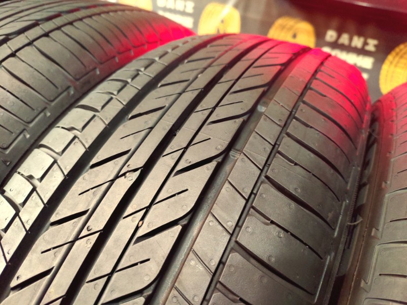 4 Gomme nuove 195 65 15 Pneumatici Estivi BRIDGESTONE 4 Gomme nuove 195 65 15 Pneumatici Estivi BRIDGESTONE