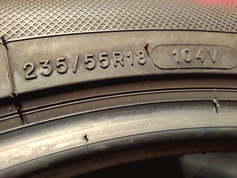 4 Gomme usate 235 55 18 Pneumatici 4 Stagioni KLEBER 4 Gomme usate 235 55 18 Pneumatici 4 Stagioni KLEBER