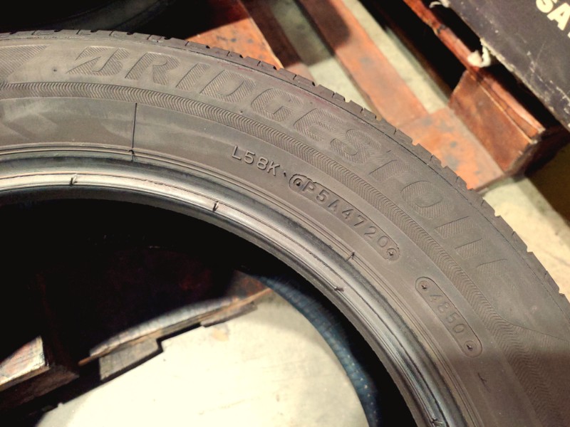 4 Gomme usate 205 55 16 Pneumatici Estivi BRIDGESTONE 4 Gomme usate 205 55 16 Pneumatici Estivi BRIDGESTONE