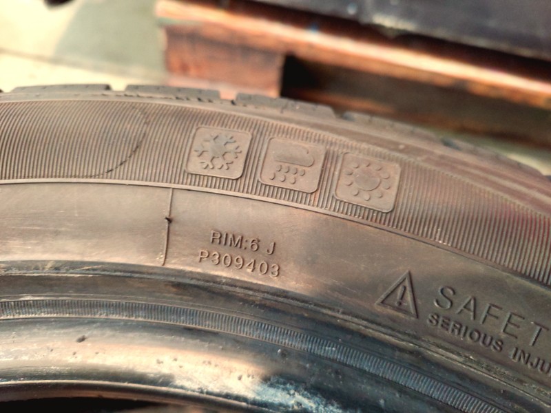2 Gomme usate 195 55 16 Pneumatici 4 Stagioni LANDSAIL 2 Gomme usate 195 55 16 Pneumatici 4 Stagioni LANDSAIL