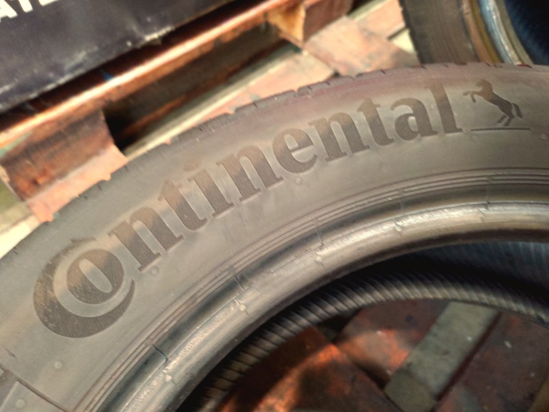2 Gomme usate 195 55 16 Pneumatici Estivi CONTINENTAL 2 Gomme usate 195 55 16 Pneumatici Estivi CONTINENTAL