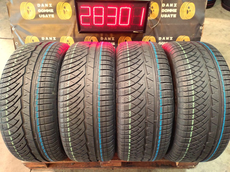 4 Gomme usate 245 45 18 RUN FLAT Pneumatici Invernali MICHELIN 4 Gomme usate 245 45 18 RUN FLAT Pneumatici Invernali MICHELIN