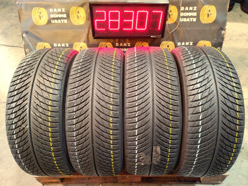 4 Gomme usate 225 50 18 Pneumatici Invernali MICHELIN 4 Gomme usate 225 50 18 Pneumatici Invernali MICHELIN