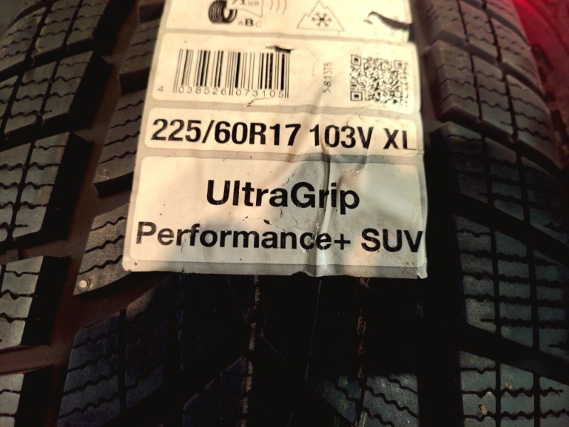 2 Gomme nuove 225 60 17 Pneumatici Invernali GOODYEAR 2 Gomme nuove 225 60 17 Pneumatici Invernali GOODYEAR