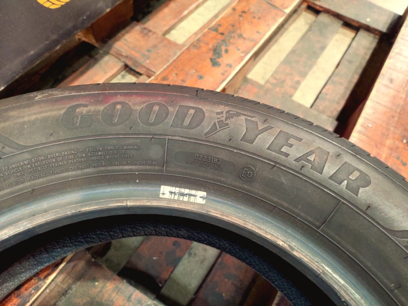 2 Gomme usate 205 60 16 Pneumatici Estivi GOODYEAR 2 Gomme usate 205 60 16 Pneumatici Estivi GOODYEAR