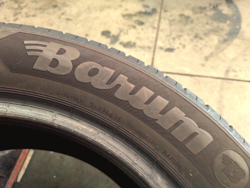 4 Gomme usate 195 55 16 Pneumatici Estivi BARUM 4 Gomme usate 195 55 16 Pneumatici Estivi BARUM