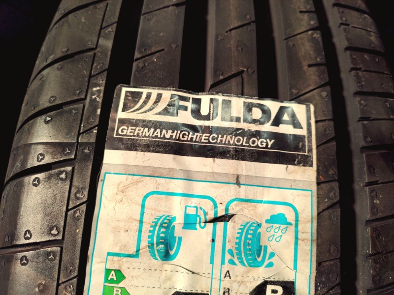 4 Gomme nuove 205 60 16 Pneumatici Estivi FULDA 4 Gomme nuove 205 60 16 Pneumatici Estivi FULDA