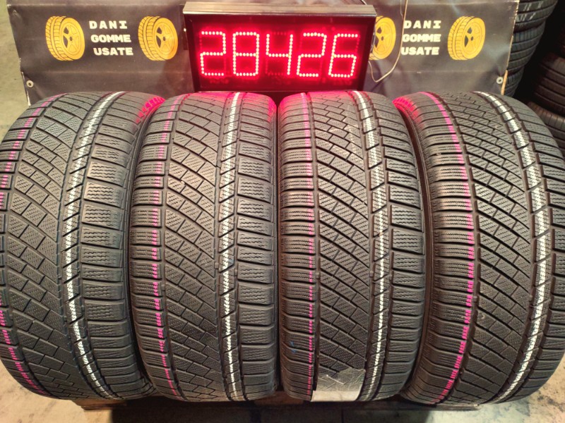 4 Gomme usate 255 45 19 Pneumatici Invernali CONTINENTAL 4 Gomme usate 255 45 19 Pneumatici Invernali CONTINENTAL
