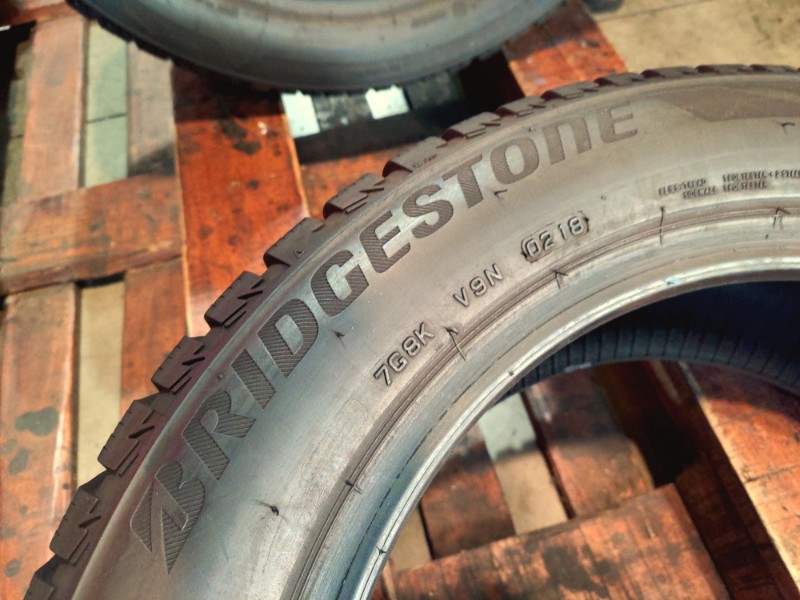 2 Gomme usate 205 55 16 Pneumatici Invernali BRIDGESTONE 2 Gomme usate 205 55 16 Pneumatici Invernali BRIDGESTONE