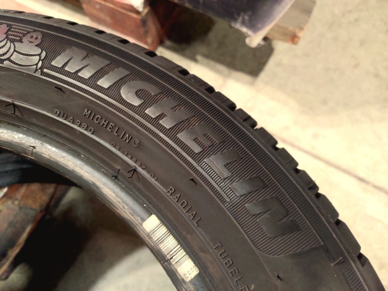 4 Gomme usate 205 55 16 Pneumatici Estivi MICHELIN 4 Gomme usate 205 55 16 Pneumatici Estivi MICHELIN