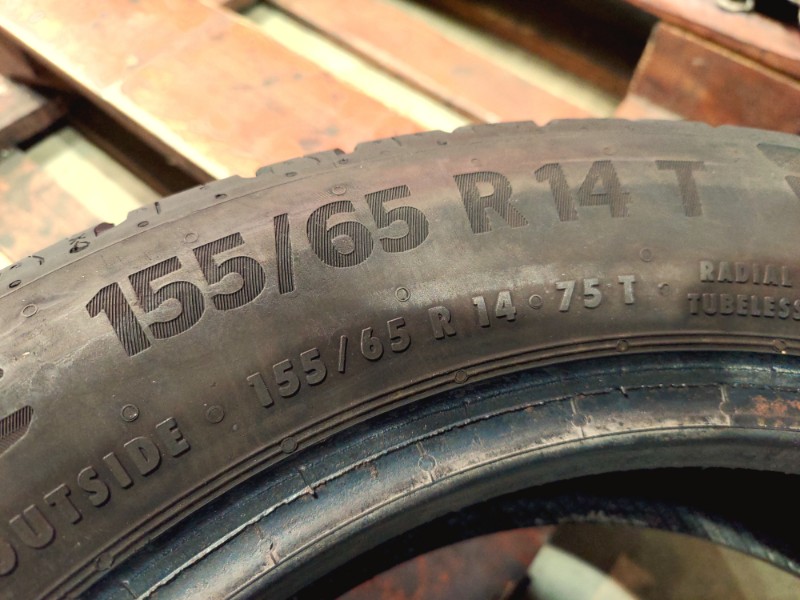 4 Gomme usate 155 65 14 Pneumatici Estivi CONTINENTAL 4 Gomme usate 155 65 14 Pneumatici Estivi CONTINENTAL