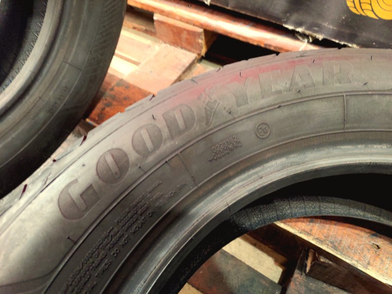 2 Gomme nuove 205 60 16 Pneumatici Estivi GOODYEAR 2 Gomme nuove 205 60 16 Pneumatici Estivi GOODYEAR