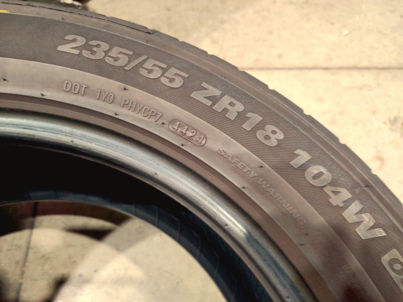 4 Gomme usate 235 55 18 Pneumatici Estivi KUMHO 4 Gomme usate 235 55 18 Pneumatici Estivi KUMHO