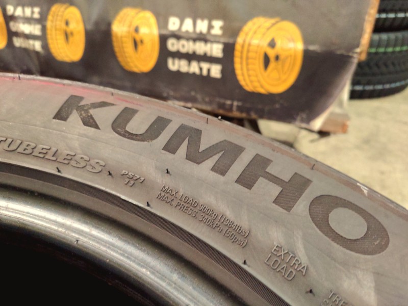 4 Gomme usate 235 55 18 Pneumatici Estivi KUMHO 4 Gomme usate 235 55 18 Pneumatici Estivi KUMHO