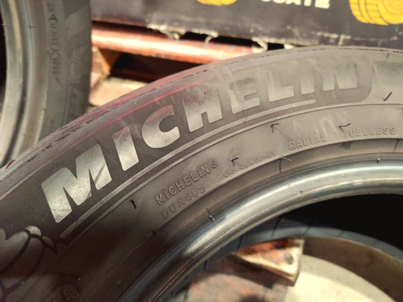 4 Gomme usate 225 55 17 Pneumatici Estivi MICHELIN 4 Gomme usate 225 55 17 Pneumatici Estivi MICHELIN