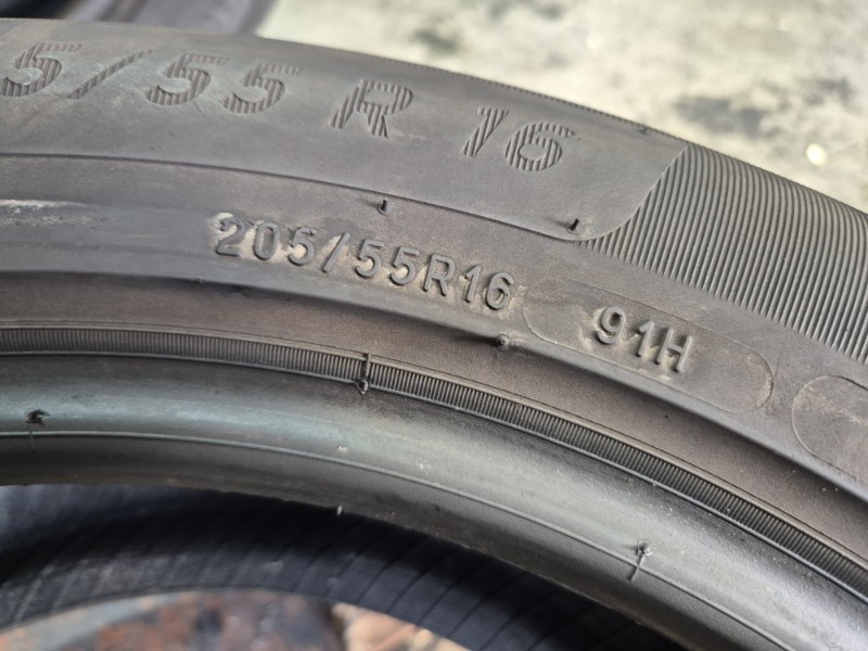 4 Gomme usate 205 55 16 Pneumatici Estivi MICHELIN 4 Gomme usate 205 55 16 Pneumatici Estivi MICHELIN