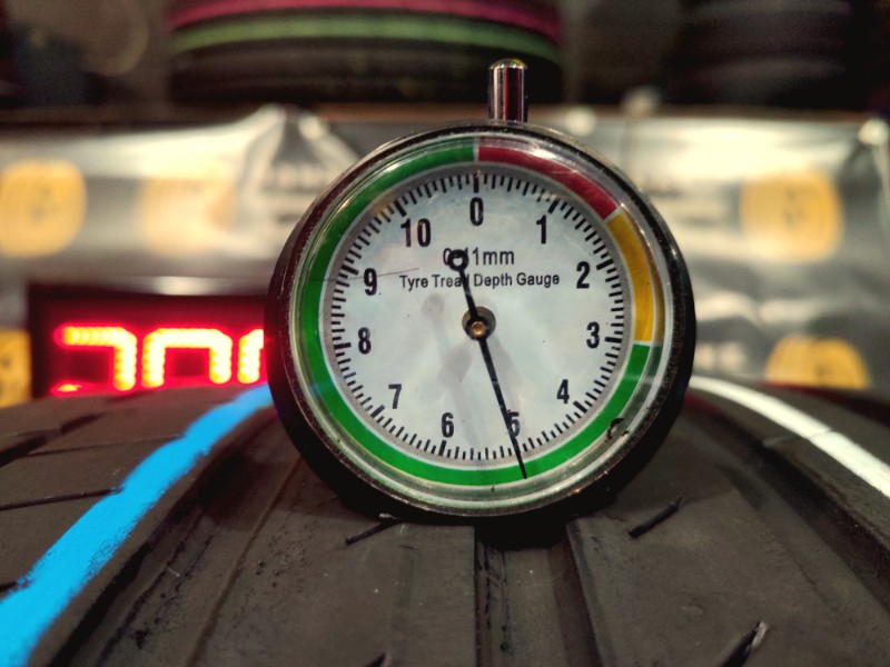 2 Gomme usate 295 45 20 Pneumatici Estivi CONTINENTAL 2 Gomme usate 295 45 20 Pneumatici Estivi CONTINENTAL
