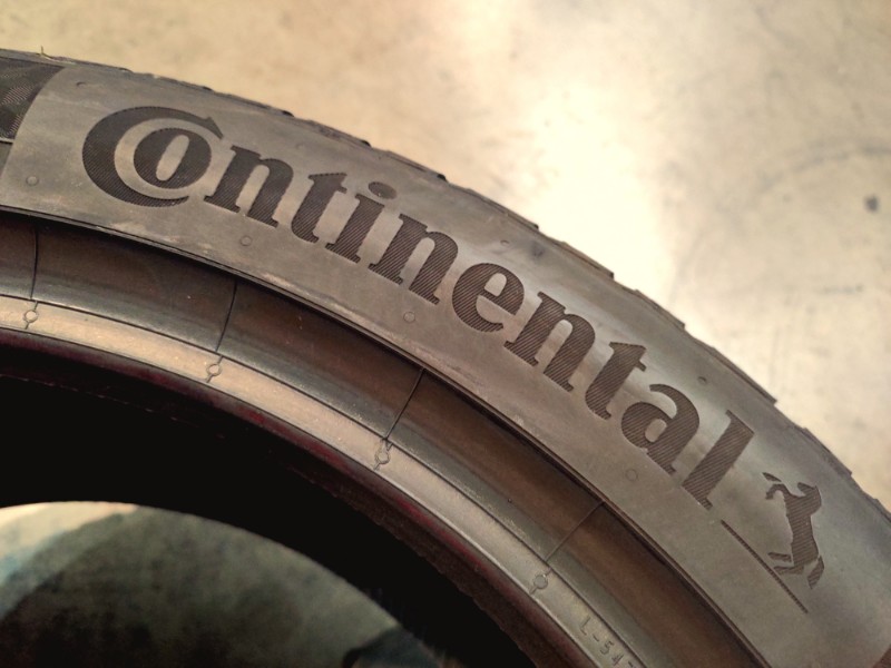 4 Gomme usate 225 45 17 Pneumatici Invernali CONTINENTAL 4 Gomme usate 225 45 17 Pneumatici Invernali CONTINENTAL