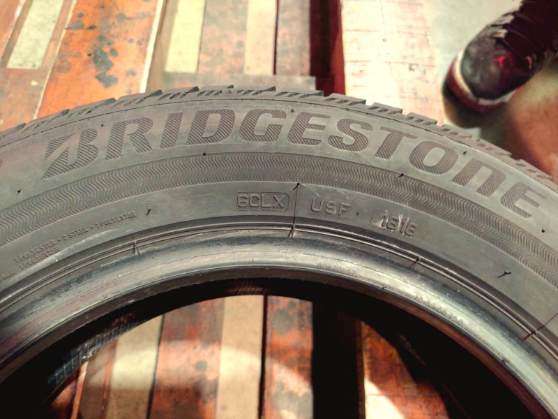 2 Gomme usate 185 65 15 Pneumatici Estivi BRIDGESTONE 2 Gomme usate 185 65 15 Pneumatici Estivi BRIDGESTONE