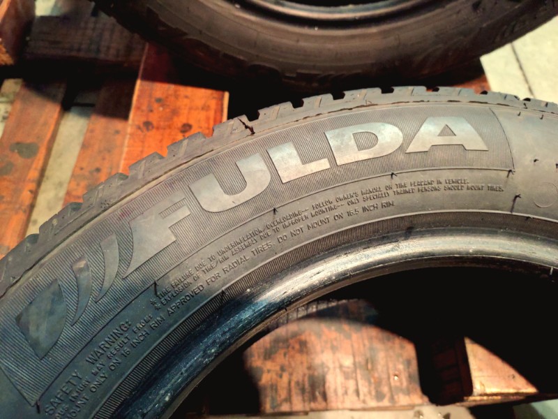 4 Gomme usate 205 60 16 Pneumatici Invernali FULDA 4 Gomme usate 205 60 16 Pneumatici Invernali FULDA