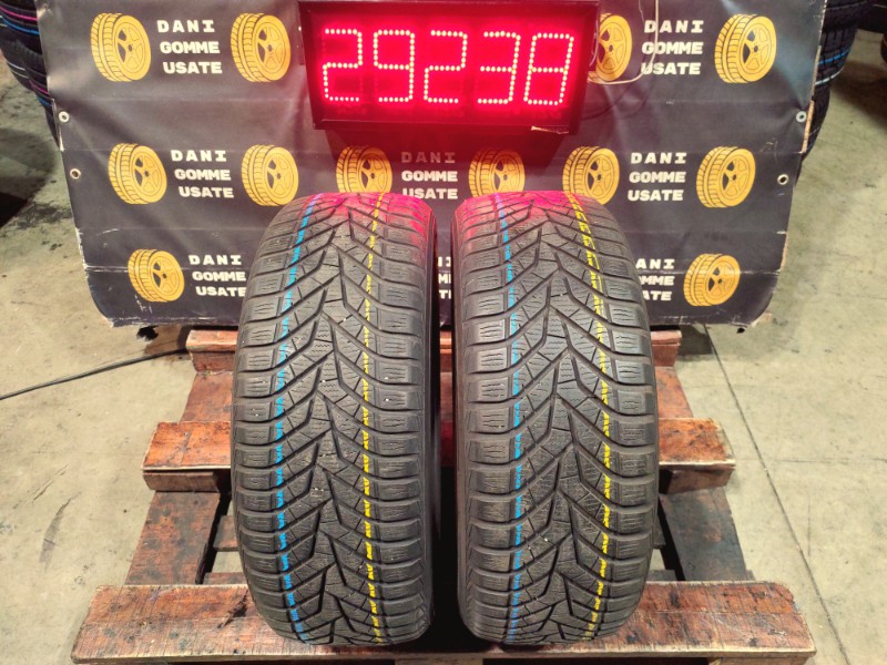 2 Gomme usate 205 55 16 Pneumatici Invernali YOKOHAMA 2 Gomme usate 205 55 16 Pneumatici Invernali YOKOHAMA