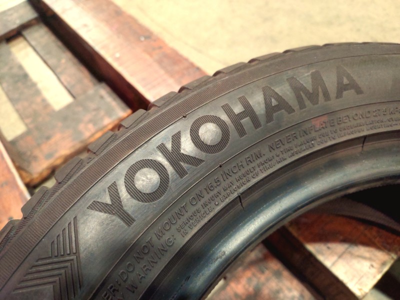 2 Gomme usate 205 55 16 Pneumatici Invernali YOKOHAMA 2 Gomme usate 205 55 16 Pneumatici Invernali YOKOHAMA
