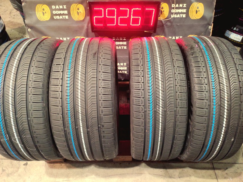 2 Gomme usate 255 40 21 e 2 Gomme usate 295 35 21 Pneumatici 4 Stagioni CONTINENTAL 2 Gomme usate 255 40 21 e 2 Gomme usate 295 35 21 Pneumatici 4 Stagioni CONTINENTAL