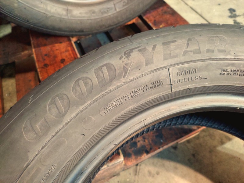 4 Gomme usate 205 60 16 Pneumatici Estivi GOODYEAR 4 Gomme usate 205 60 16 Pneumatici Estivi GOODYEAR