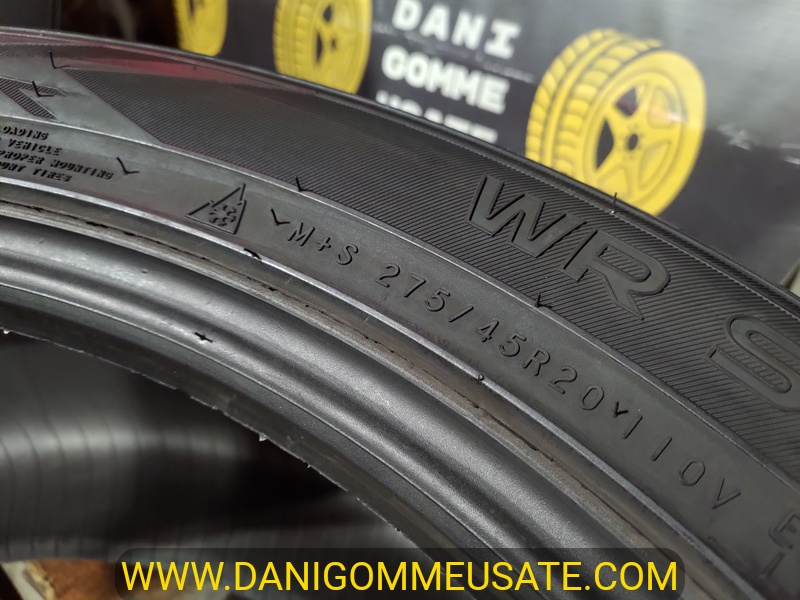 4 Gomme usate 275 45 20 Pneumatici Invernali NOKIAN 4 Gomme usate 275 45 20 Pneumatici Invernali NOKIAN