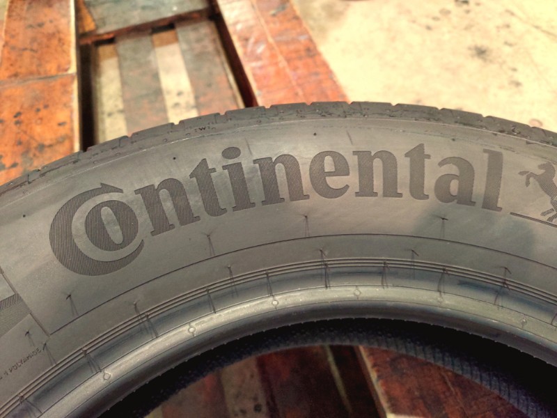 2 Gomme usate 215 60 17 Pneumatici Estivi CONTINENTAL 2 Gomme usate 215 60 17 Pneumatici Estivi CONTINENTAL