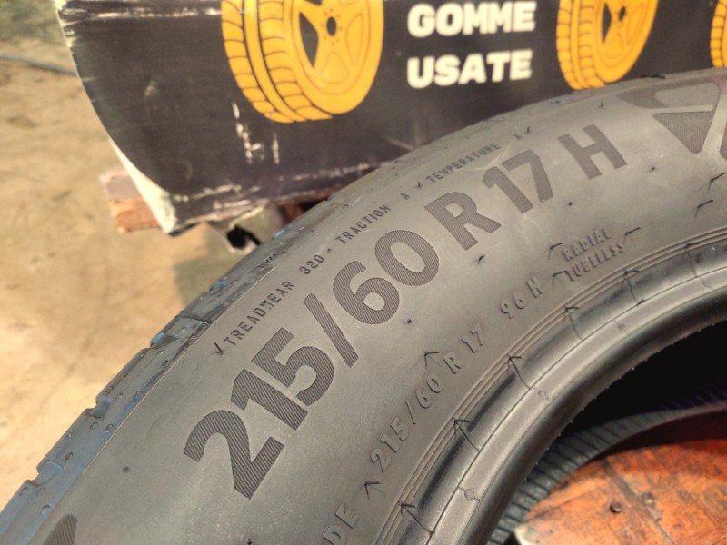 2 Gomme usate 215 60 17 Pneumatici Estivi CONTINENTAL 2 Gomme usate 215 60 17 Pneumatici Estivi CONTINENTAL