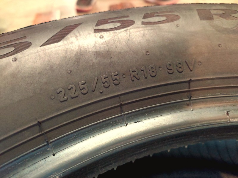 2 Gomme usate 225 55 18 Pneumatici Estivi PIRELLI 2 Gomme usate 225 55 18 Pneumatici Estivi PIRELLI