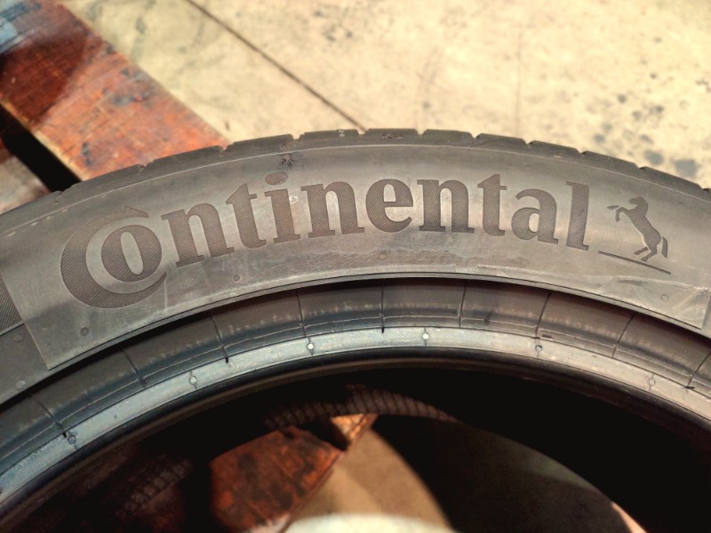4 Gomme usate 205 55 17 Pneumatici Estivi CONTINENTAL 4 Gomme usate 205 55 17 Pneumatici Estivi CONTINENTAL