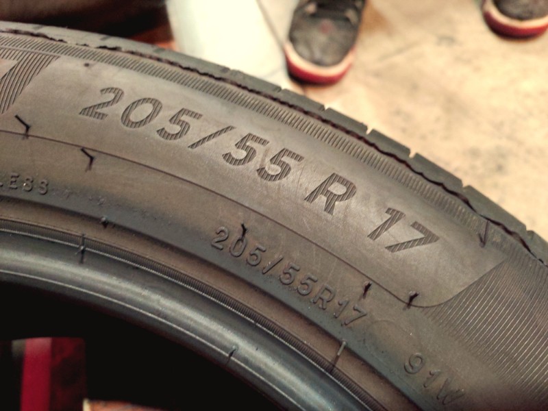 2 Gomme usate 205 55 17 Pneumatici Estivi MICHELIN 2 Gomme usate 205 55 17 Pneumatici Estivi MICHELIN