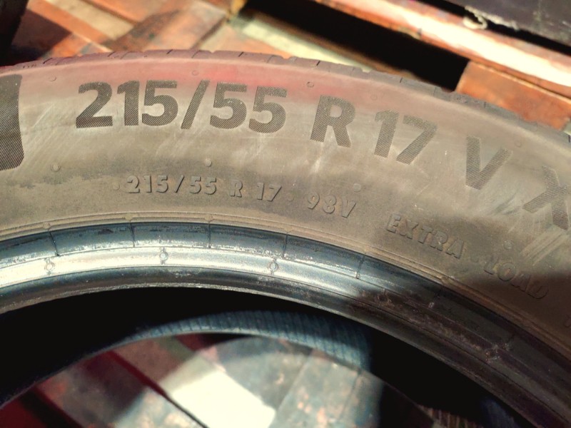 2 Gomme usate 215 55 17 Pneumatici Estivi CONTINENTAL 2 Gomme usate 215 55 17 Pneumatici Estivi CONTINENTAL